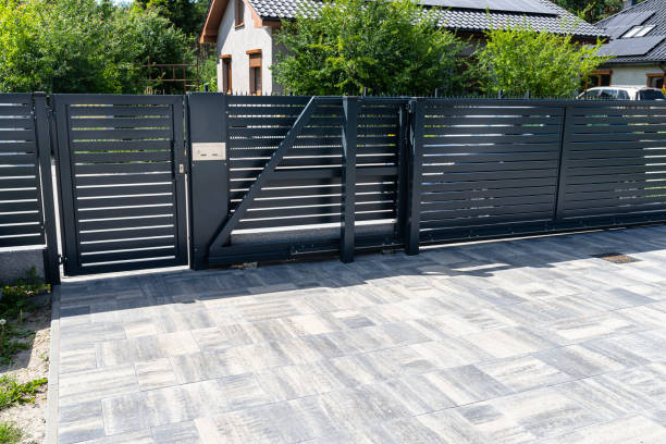 Best Driveway Paving Contractor  in Holly, MI